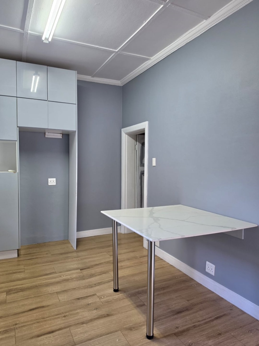 5 Bedroom Property for Sale in Kenilworth Western Cape